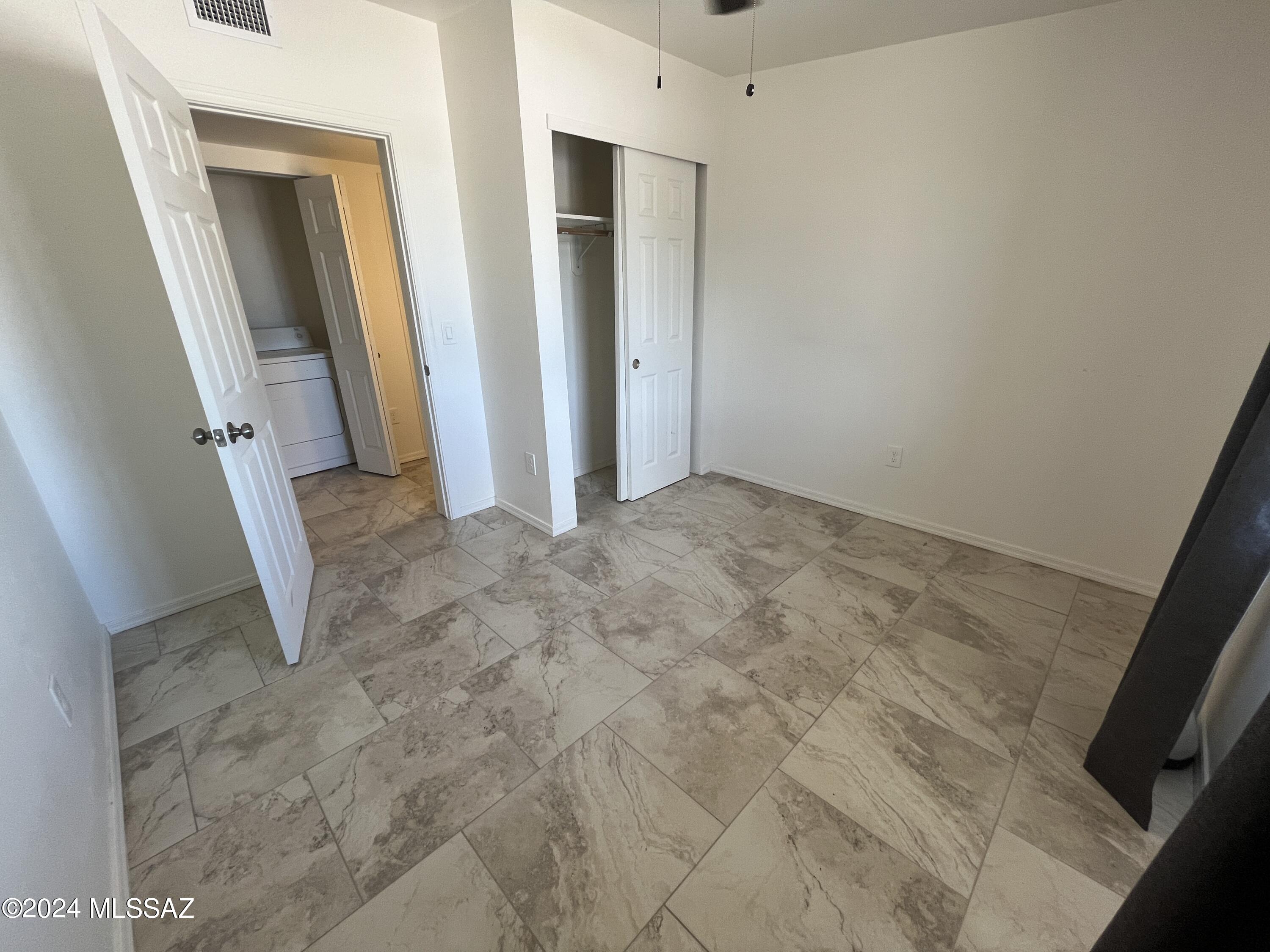 215 West Navajo Road, Unit A Tucson, AZ 85705 - Photo 29 of 34