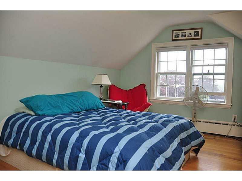 9 Sea Cove Road Cumberland, ME 04110 - Photo 14 of 23 Bedroom.