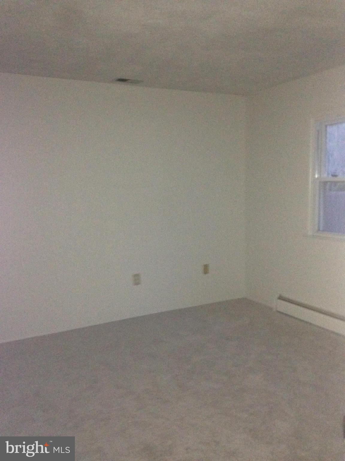 14313 Ferndale Road Woodbridge, VA 22193 - Photo 7 of 14 Bath (Master)
