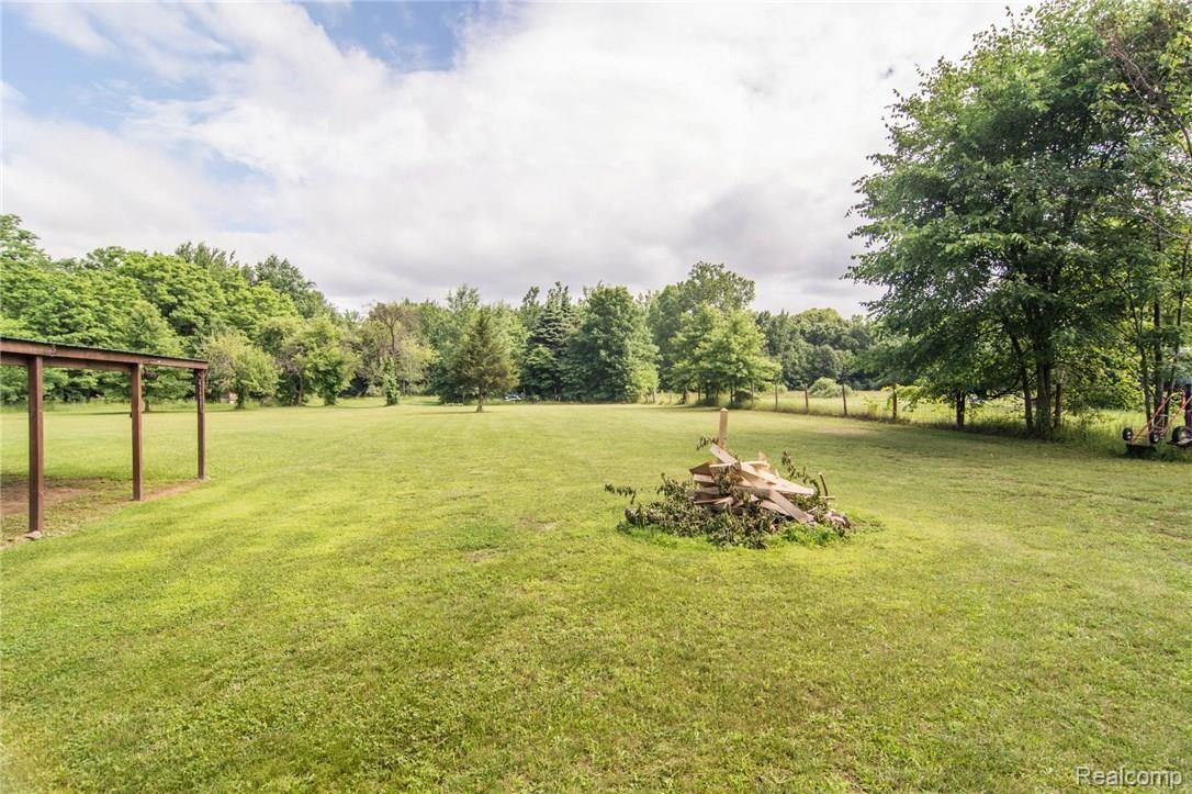 47046 Willis Road Belleville, MI 48111 - Photo 46 of 52 DSC_9849.jpg