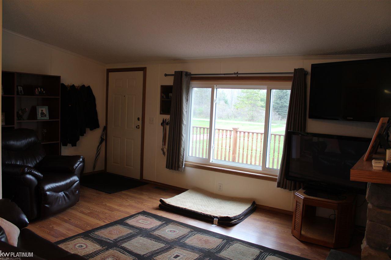 12977 Metcalf Road Emmett, MI 48022 - Photo 2 of 12 31289873-1.JPG