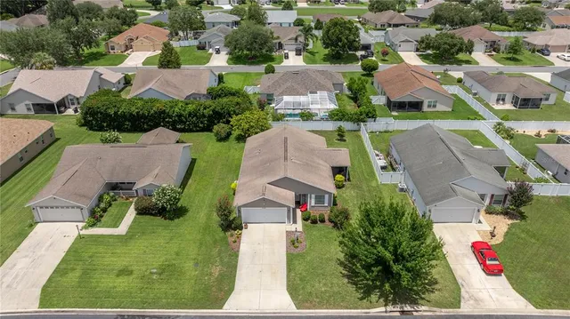 $289,500 | 5068 Northeast 121st Avenue, Oxford, FL 34484