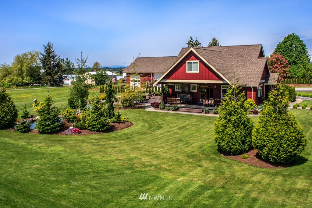 574 East Wiser Lake Road Lynden, WA 98264 - Photo 1 of 25