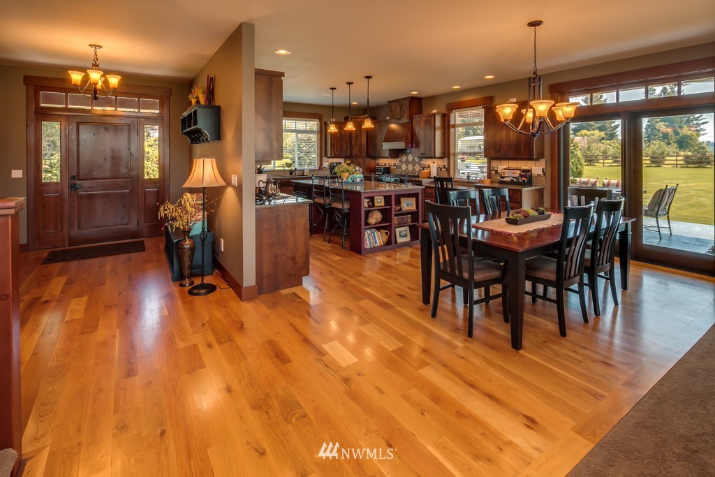 574 East Wiser Lake Road Lynden, WA 98264 - Photo 4 of 25