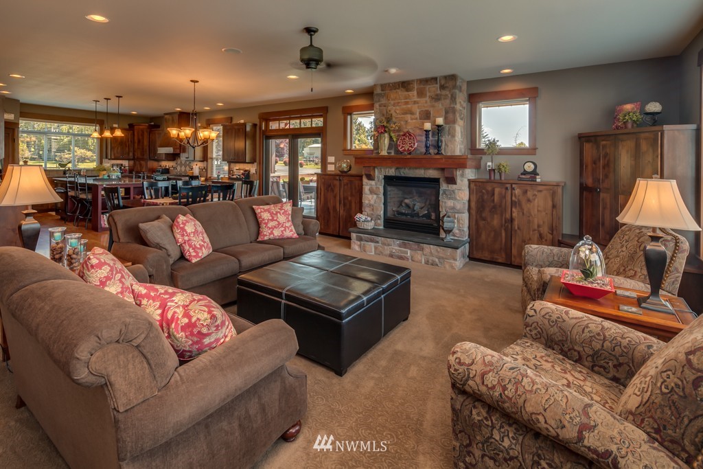 574 East Wiser Lake Road Lynden, WA 98264 - Photo 7 of 25