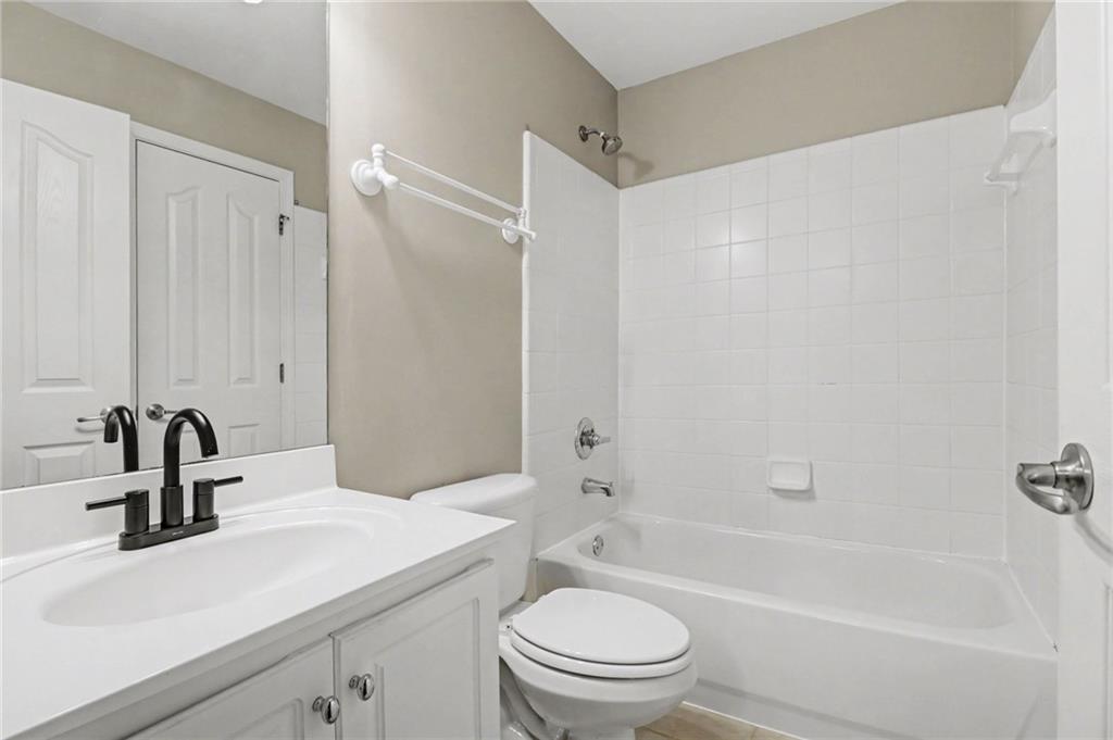 845 St Marks Walk Suwanee, GA 30024 - Photo 29 of 46