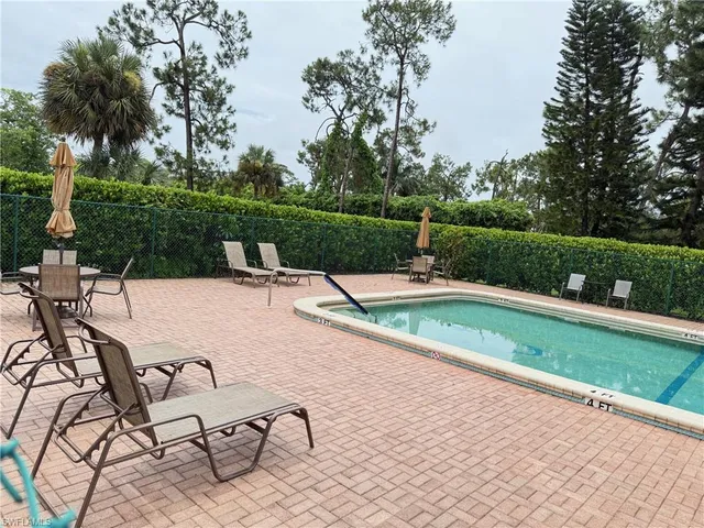 $165,000 | 5809 Rattlesnake Hamm Road, Unit 201, Naples, FL 34113