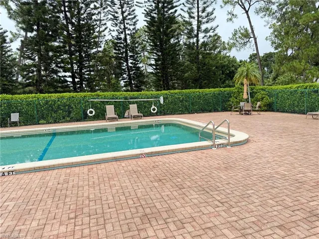 $165,000 | 5809 Rattlesnake Hamm Road, Unit 201, Naples, FL 34113