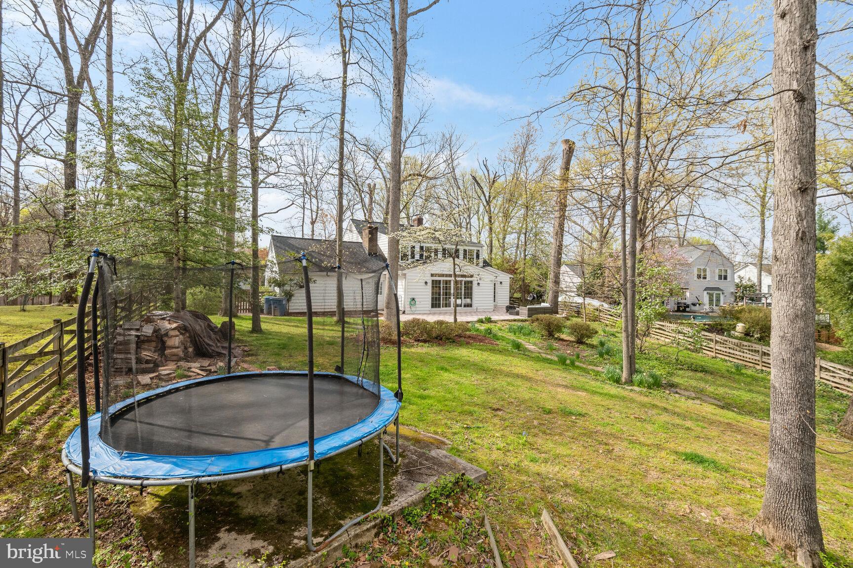 1205 Swinks Mill Road McLean, VA 22102 - Photo 42 of 46