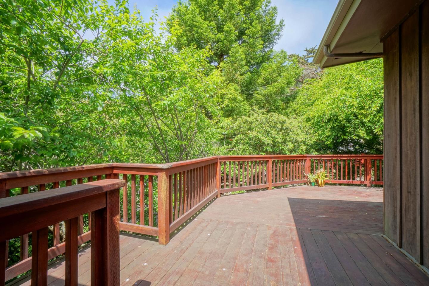 211 Modoc Place Pacifica, CA 94044 - Photo 16 of 25 a view of wooden deck