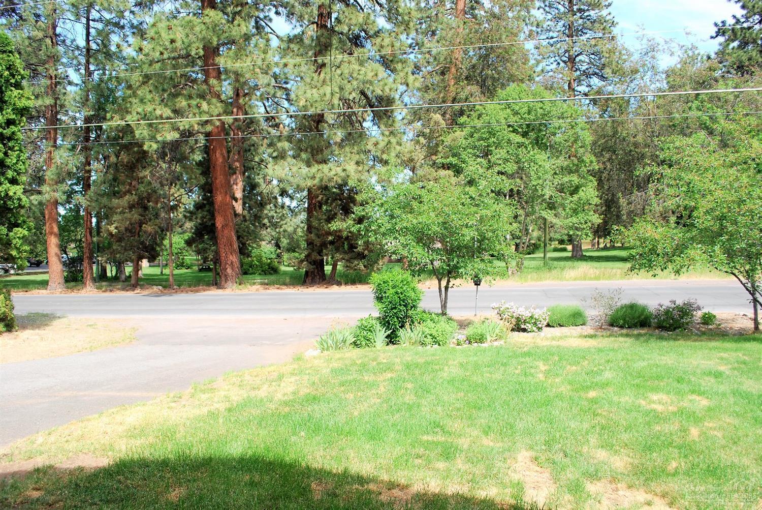 1238 Northeast Jones Road Bend, OR 97701 - Photo 22 of 25 Additional Photo