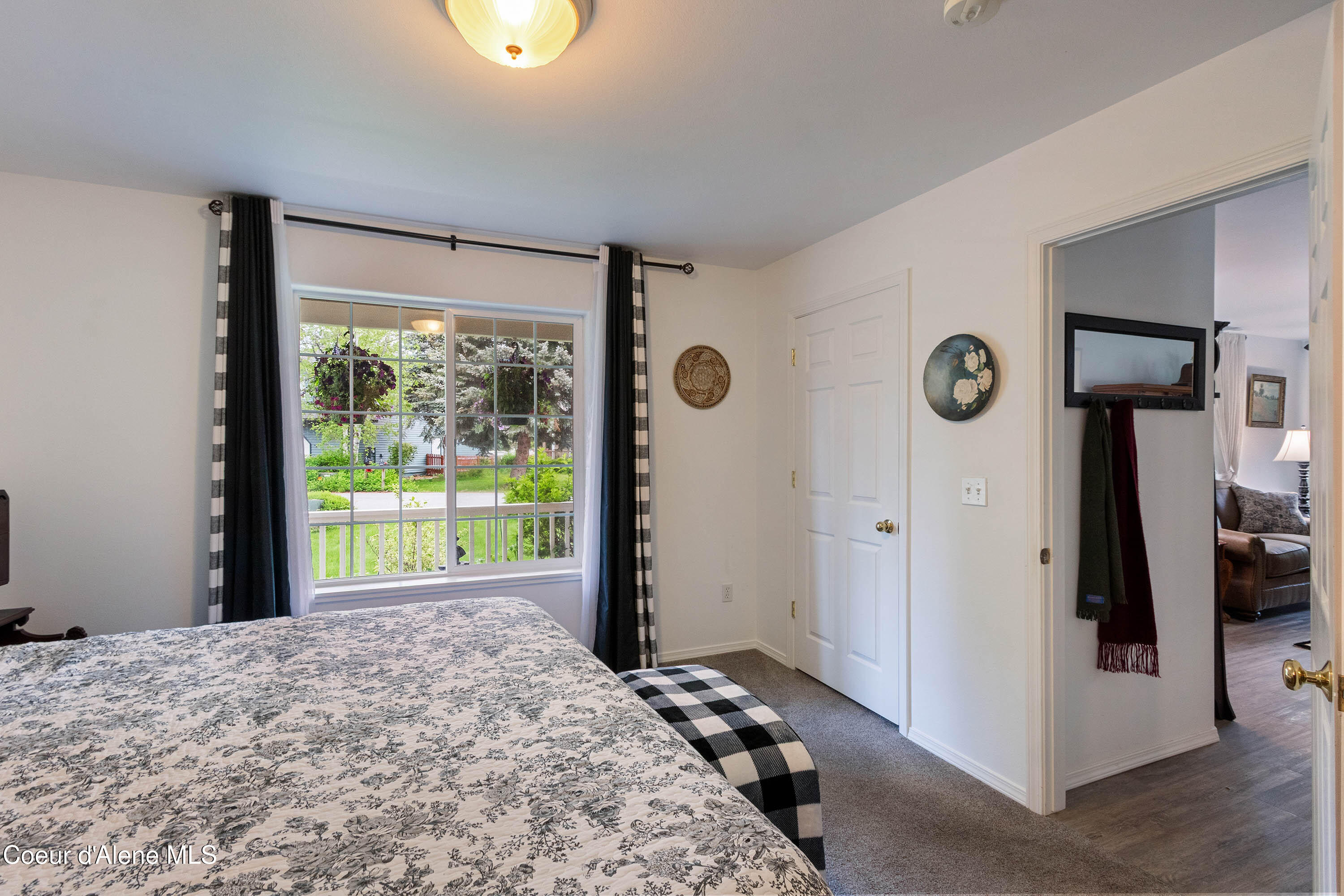 1320 Mathison Drive Sandpoint, ID 83864 - Photo 8 of 36 Light and Bright
