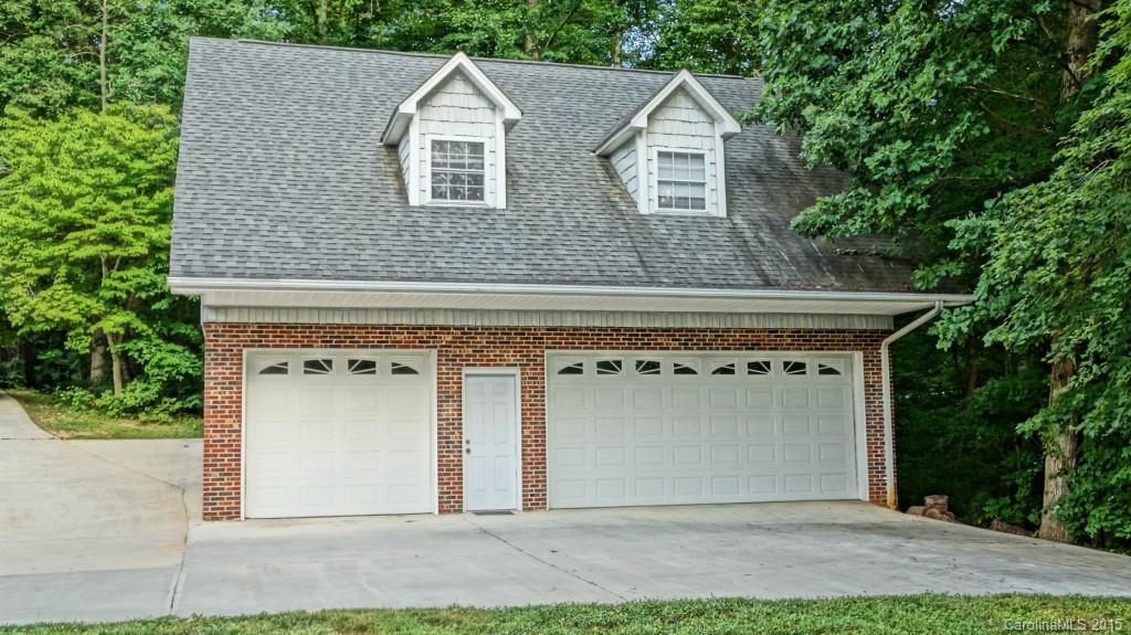 7758 Bankhead Road Denver, NC 28037 - Photo 3 of 24 Gallery Image 3