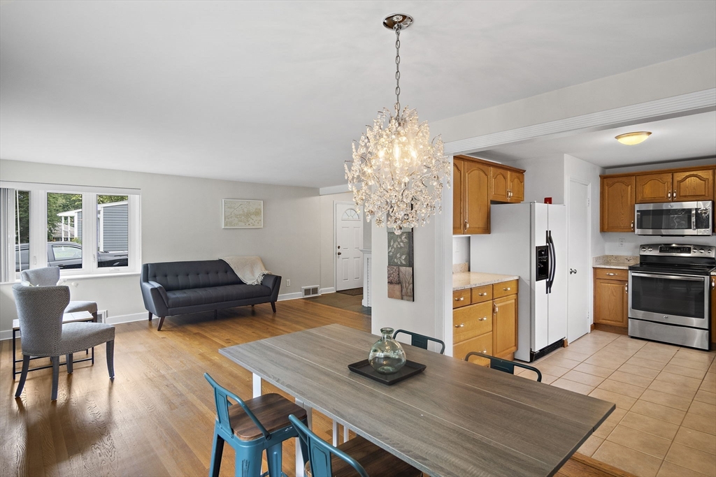 8 Cedardale Road Lynn, MA 01904 - Photo 15 of 30 Gallery Image 15