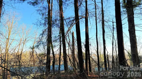 $140,000 | 0 Toms Park Circle, Unit 21&22, Hendersonville, NC 28739