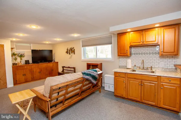 $639,000 | 73 Bowne Station Road, Stockton, NJ 08559