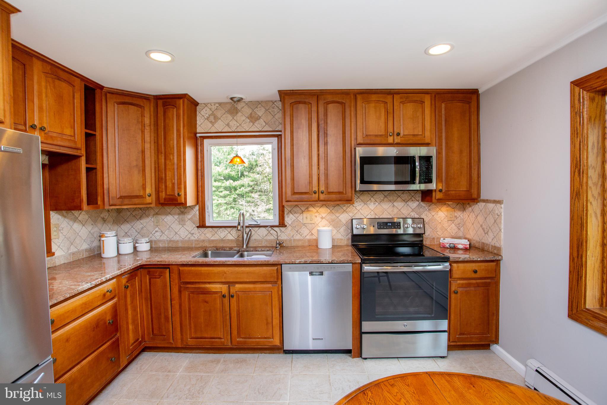 73 Bowne Station Road Stockton, NJ 08559 - Photo 10 of 41