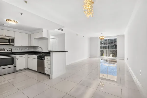 $3,600 | 1250 South Miami Avenue, Unit 1806, Miami, FL 33130