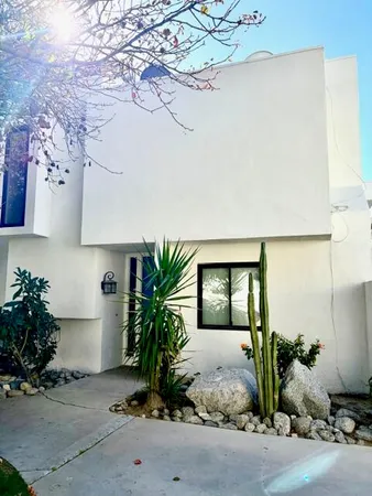 $2,800 | 48790 Desert Flower Drive, Palm Desert, CA 92260