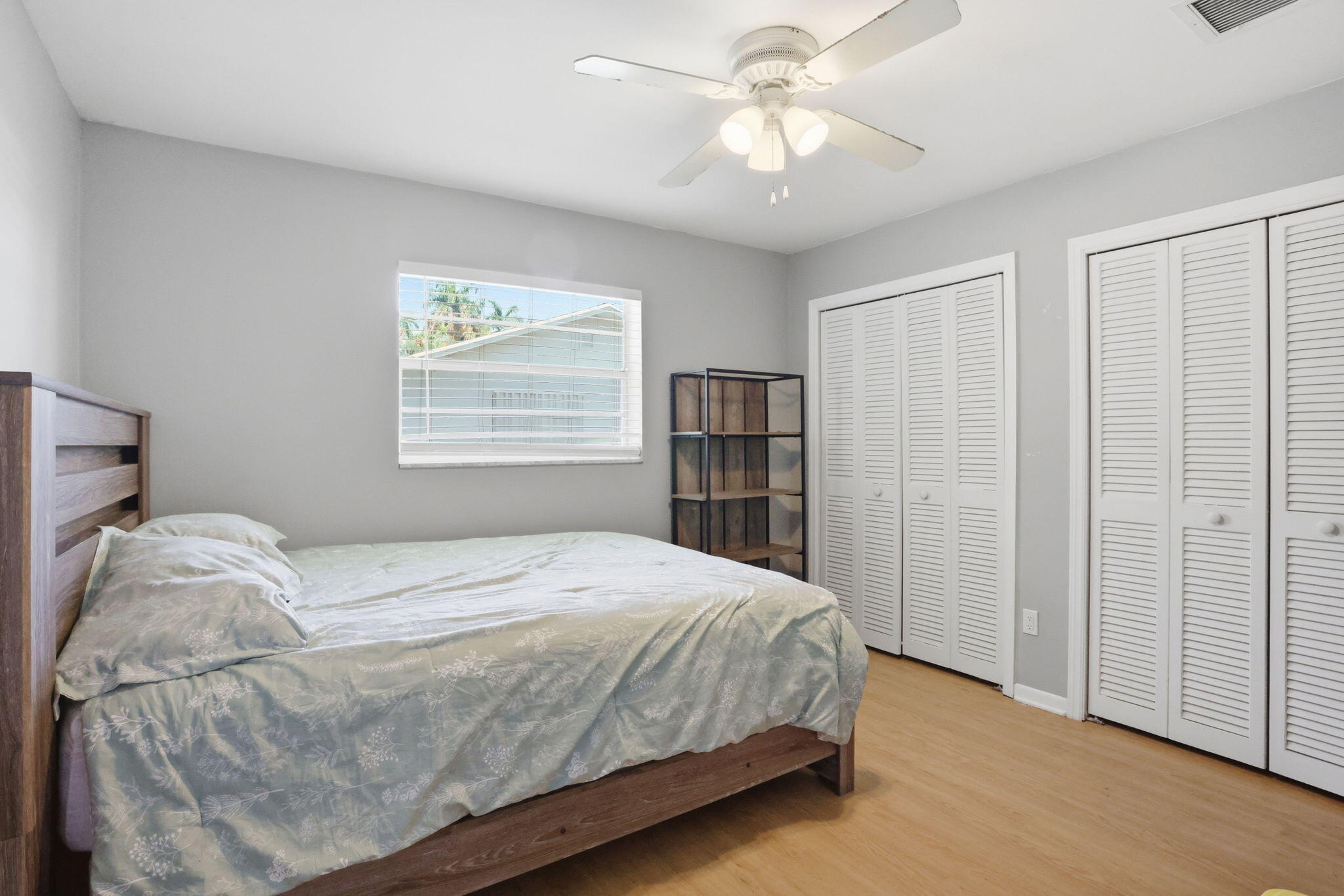 128 Barberton Road Lake Worth, FL 33467 - Photo 34 of 51 Bedroom 2