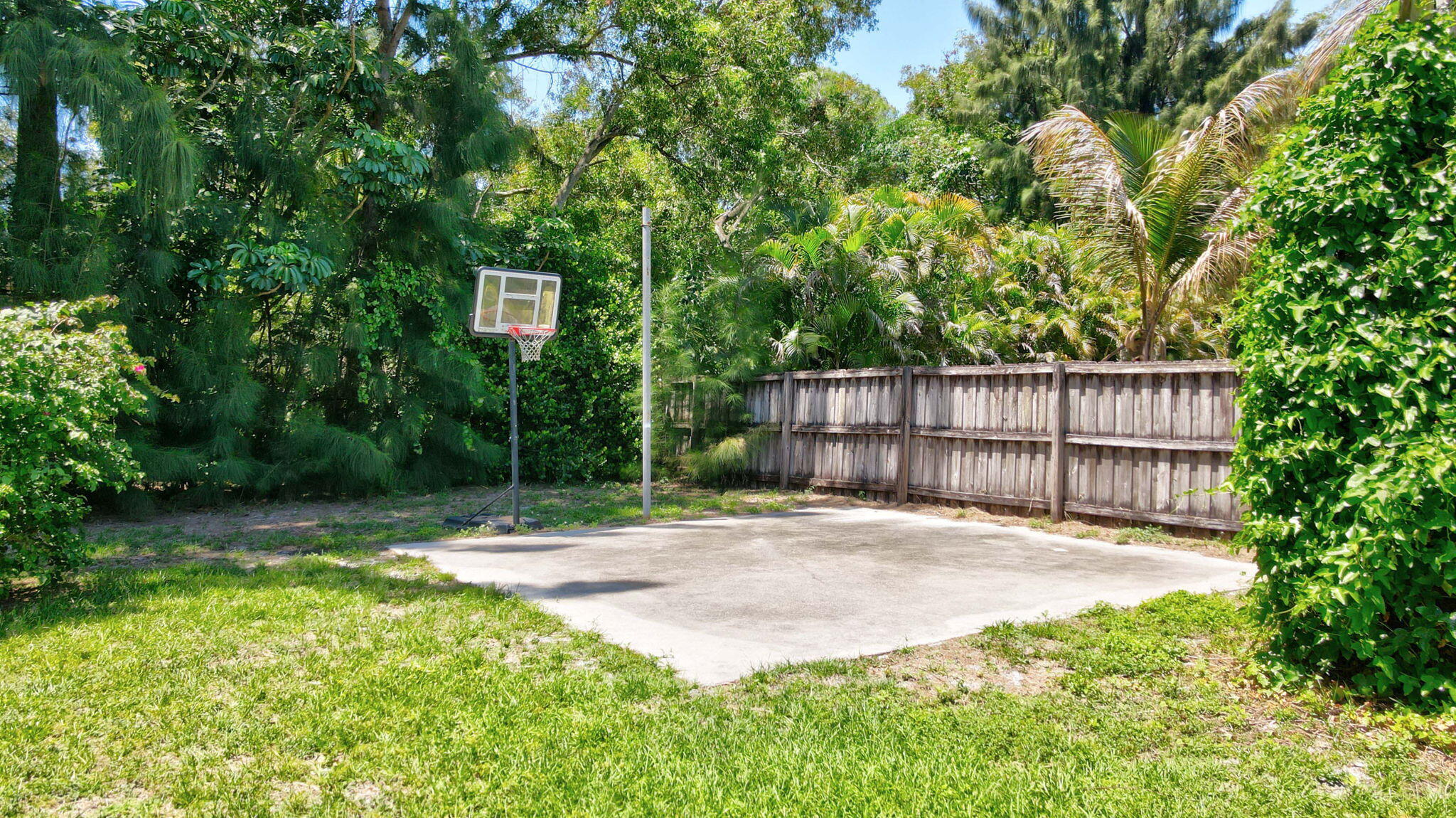 128 Barberton Road Lake Worth, FL 33467 - Photo 44 of 51 49-web-or-mls-DJI_0166_67_68_69_70
