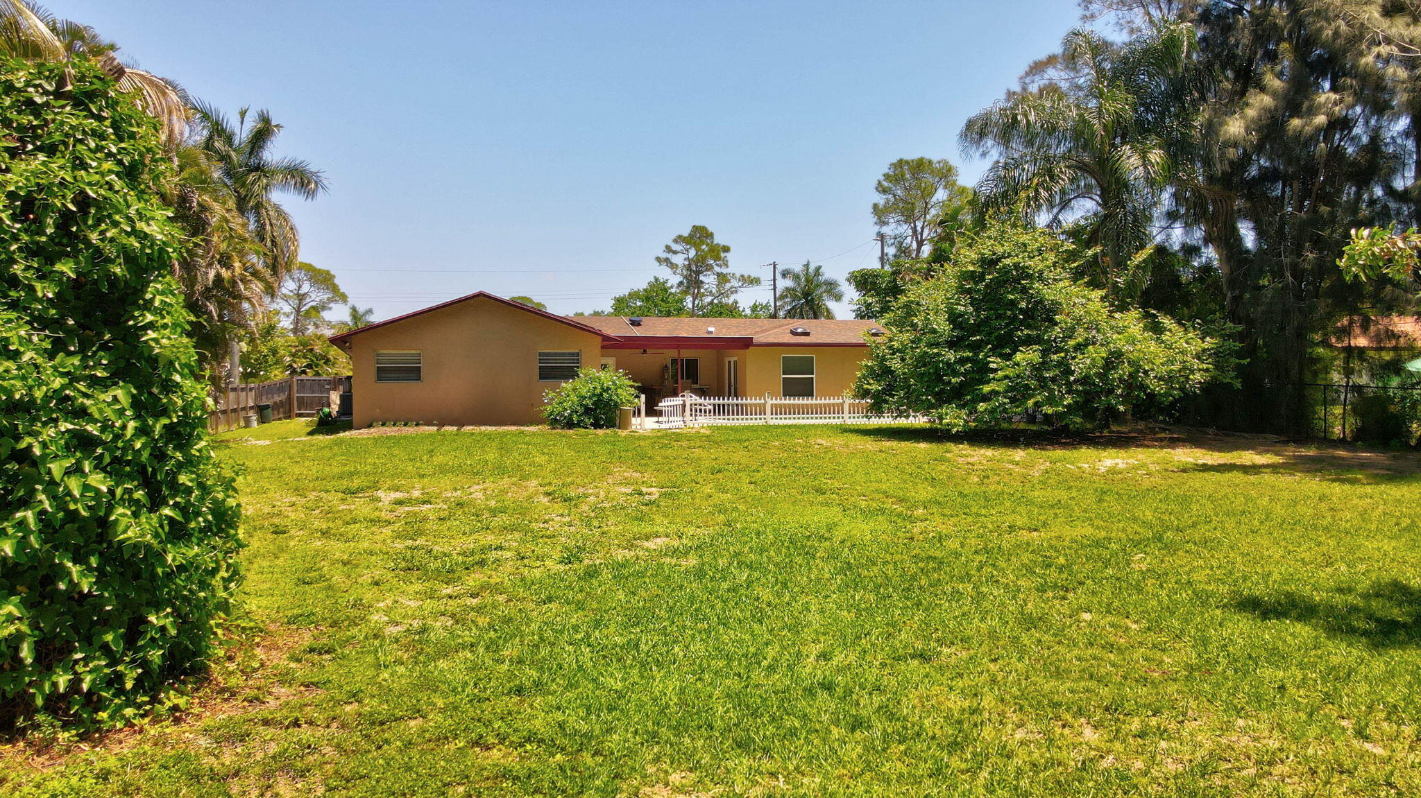 128 Barberton Road Lake Worth, FL 33467 - Photo 49 of 51 56-web-or-mls-DJI_0186_87_88_89_90 (2)