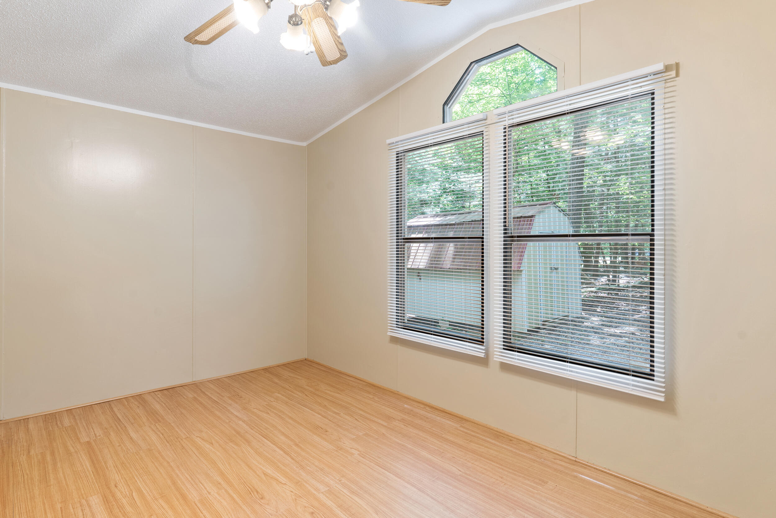 668 Jamestown Road Rocky Mount, VA 24151 - Photo 19 of 37 14_668_jamestown-1014