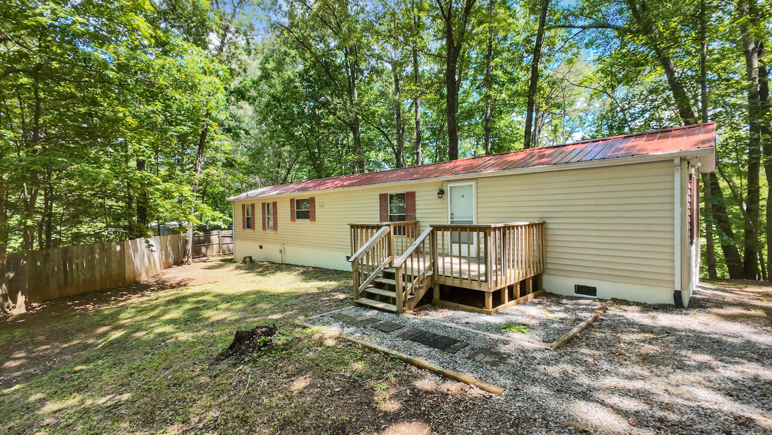 668 Jamestown Road Rocky Mount, VA 24151 - Photo 2 of 37 35_668_jamestown-1035