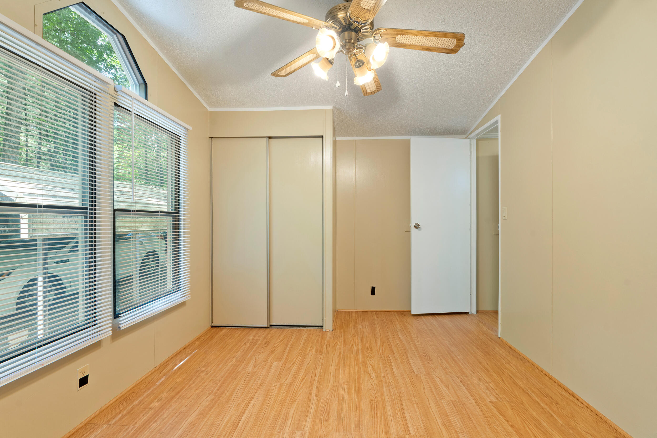 668 Jamestown Road Rocky Mount, VA 24151 - Photo 21 of 37 16_668_jamestown-1016