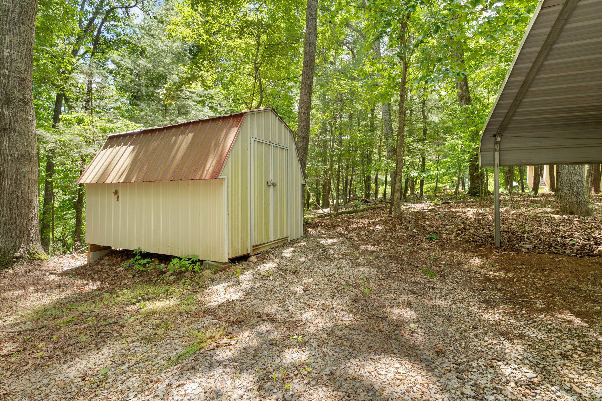 668 Jamestown Road Rocky Mount, VA 24151 - Photo 29 of 37 22_668_jamestown-1022