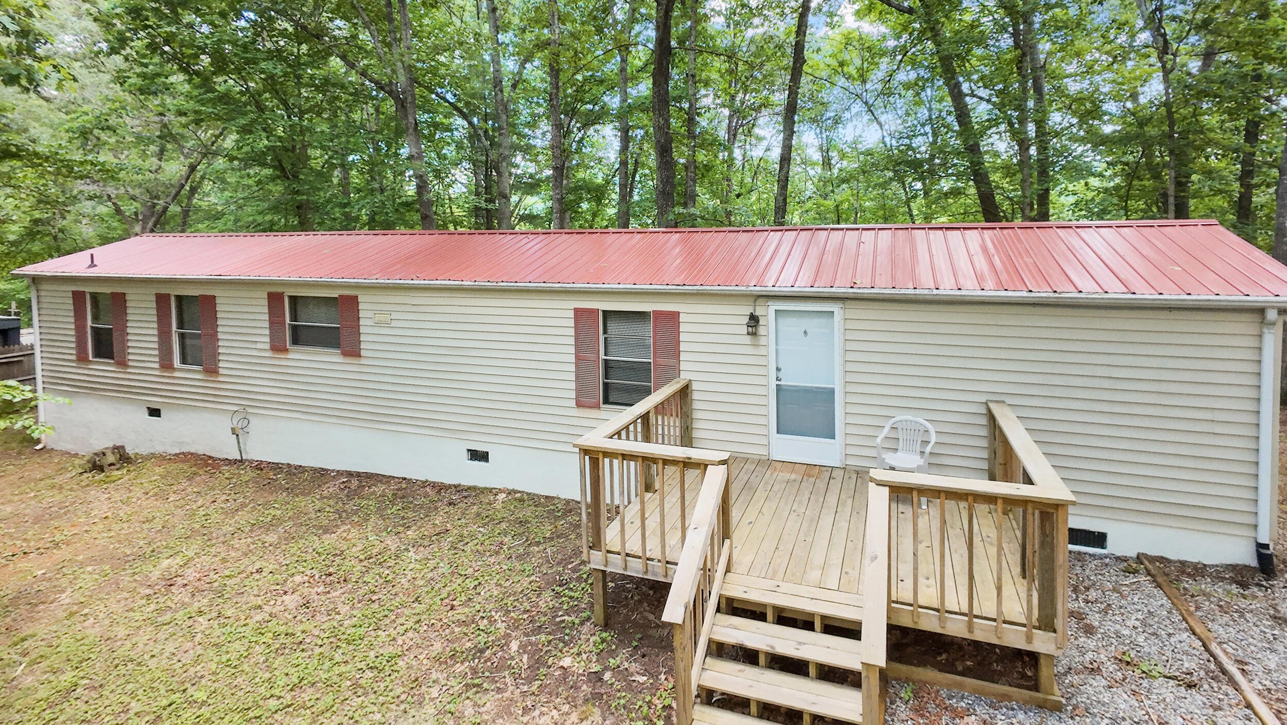 668 Jamestown Road Rocky Mount, VA 24151 - Photo 3 of 37 30_668_jamestown-1030