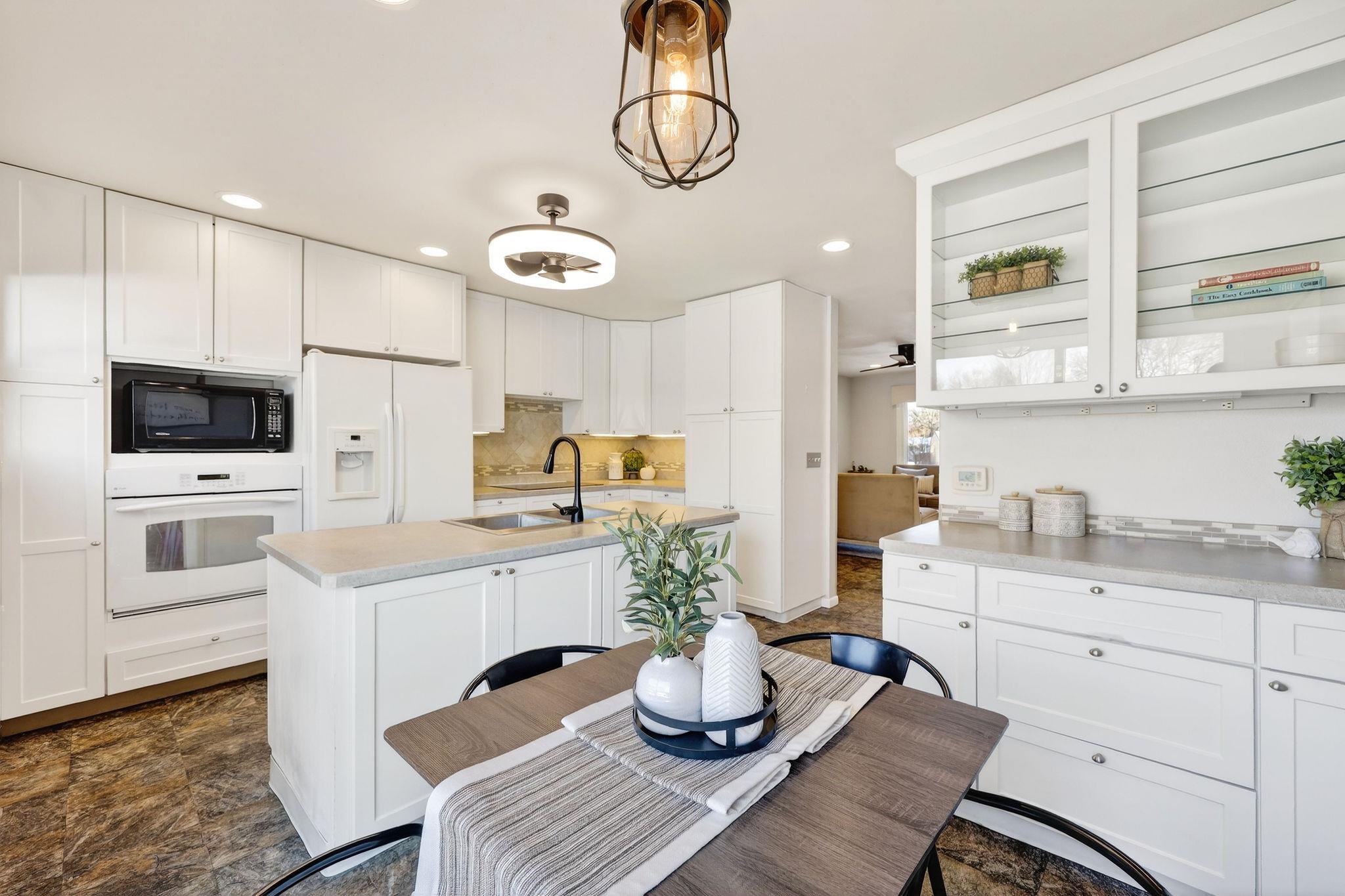 7322 Mockingbird Lane Middleton, WI 53562 - Photo 11 of 39