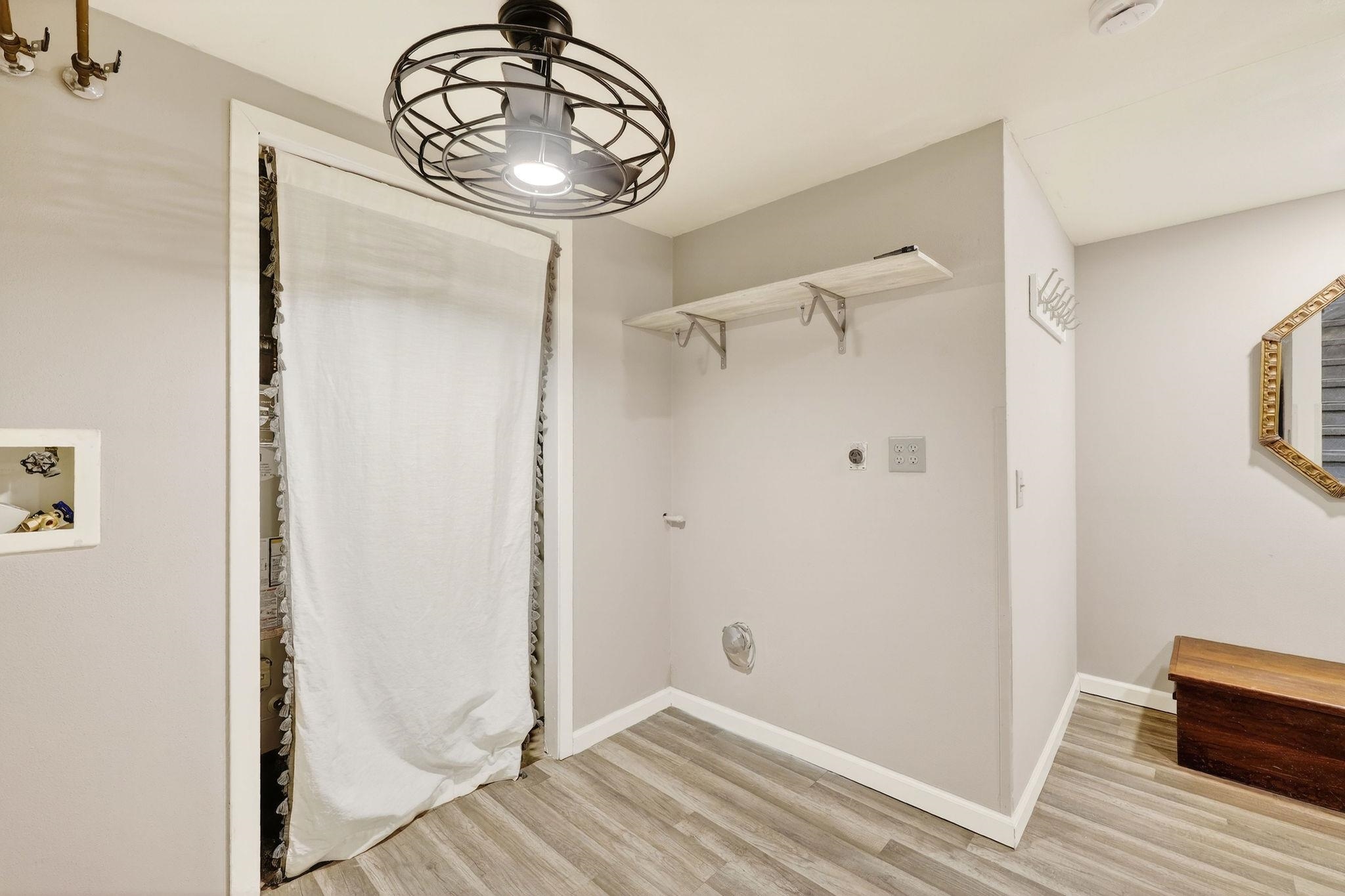 7322 Mockingbird Lane Middleton, WI 53562 - Photo 25 of 39