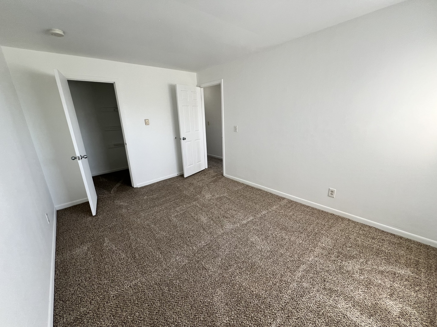 1655 Felten Road Aurora, IL 60505 - Photo 12 of 29 a view of an empty room