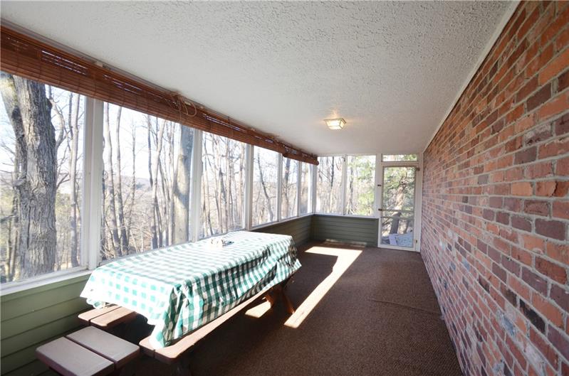 1030 Center Oak Drive Pittsburgh, PA 15237 - Photo 11 of 25 Gallery Image 11