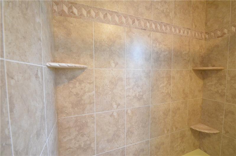 1030 Center Oak Drive Pittsburgh, PA 15237 - Photo 18 of 25 Gallery Image 18