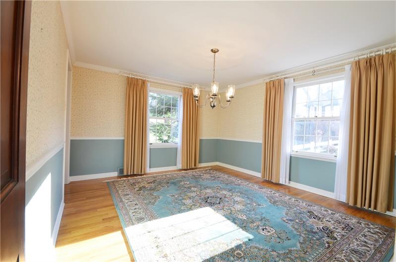 1030 Center Oak Drive Pittsburgh, PA 15237 - Photo 4 of 25 Gallery Image 4