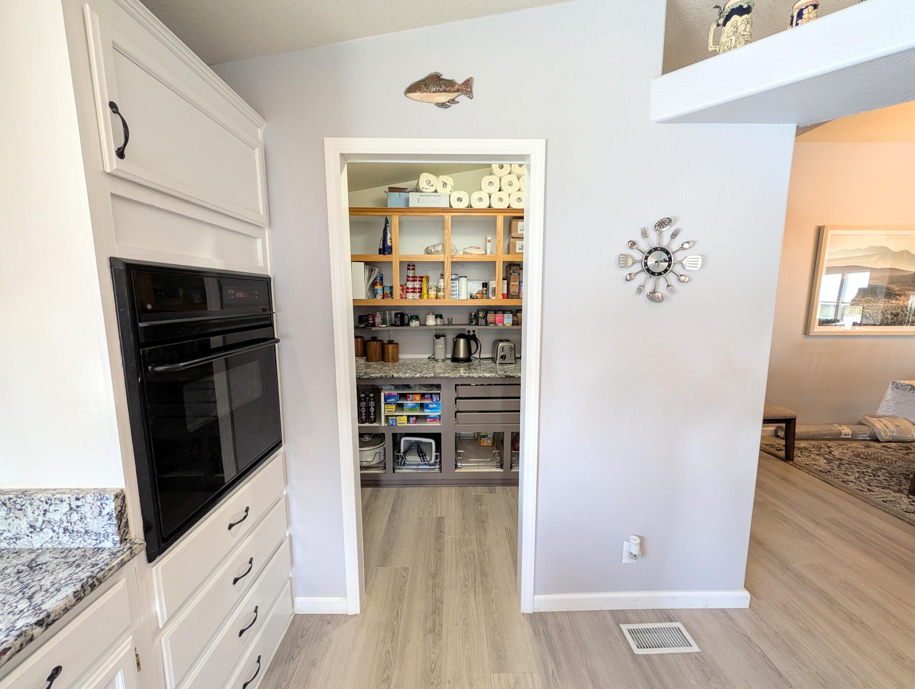 1188 Northeast 27th Street, Unit 71 Bend, OR 97701 - Photo 8 of 28