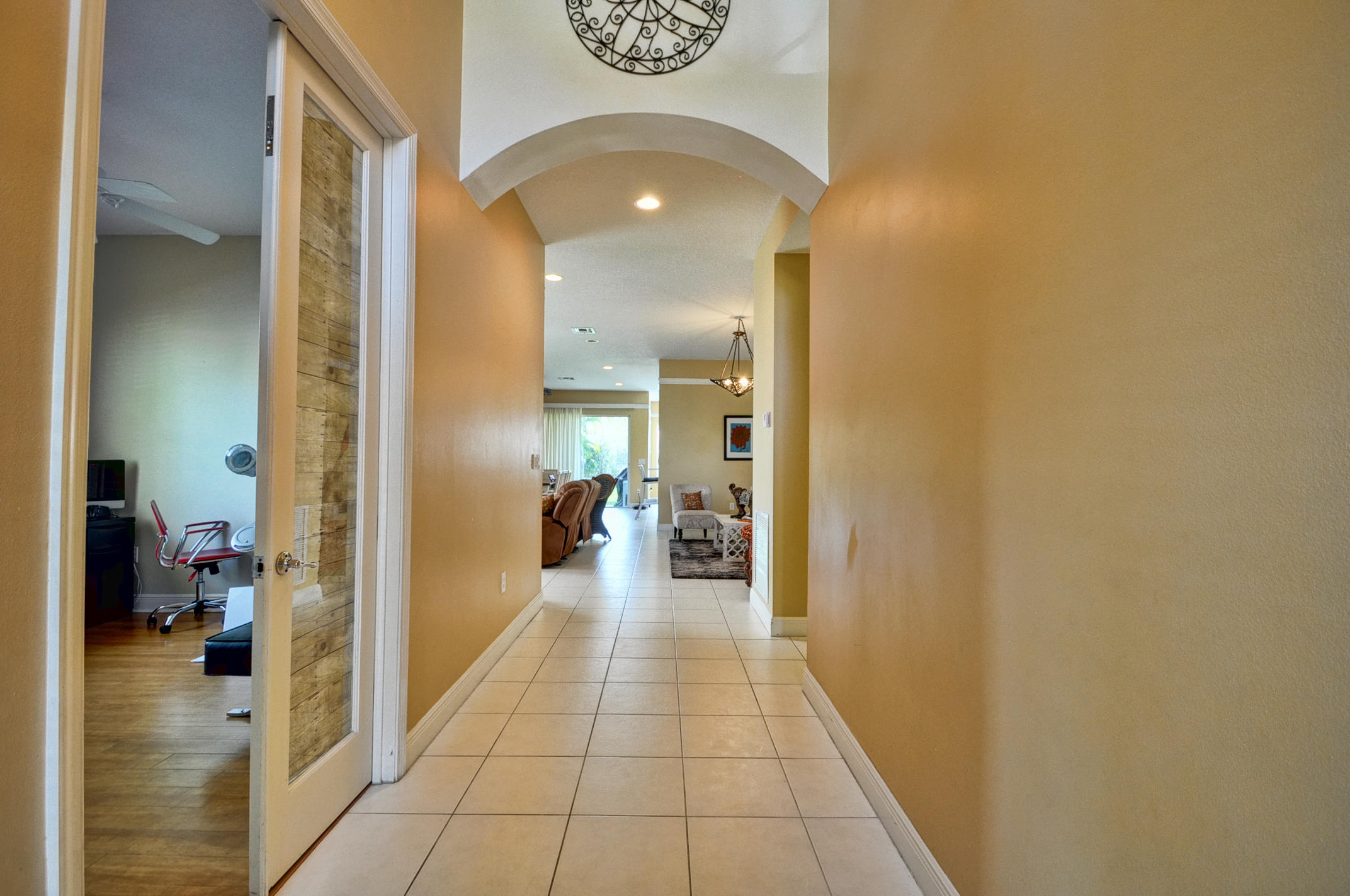 19084 Skyridge Circle Boca Raton, FL 33498 - Photo 3 of 26 DSC_0654_5_6