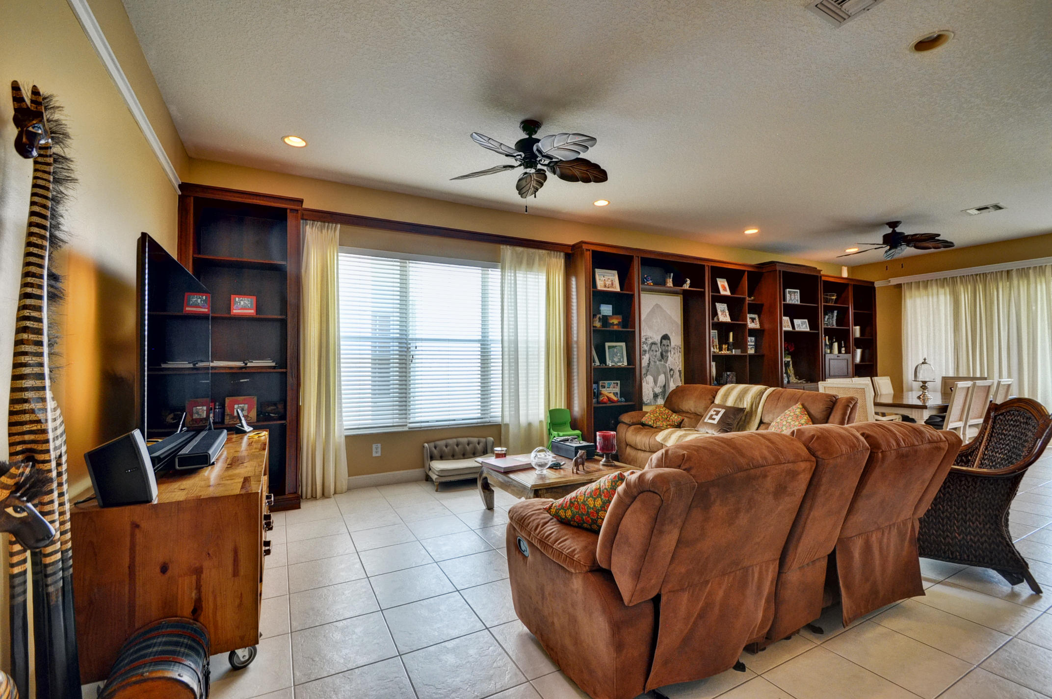 19084 Skyridge Circle Boca Raton, FL 33498 - Photo 6 of 26 DSC_0663_4_5