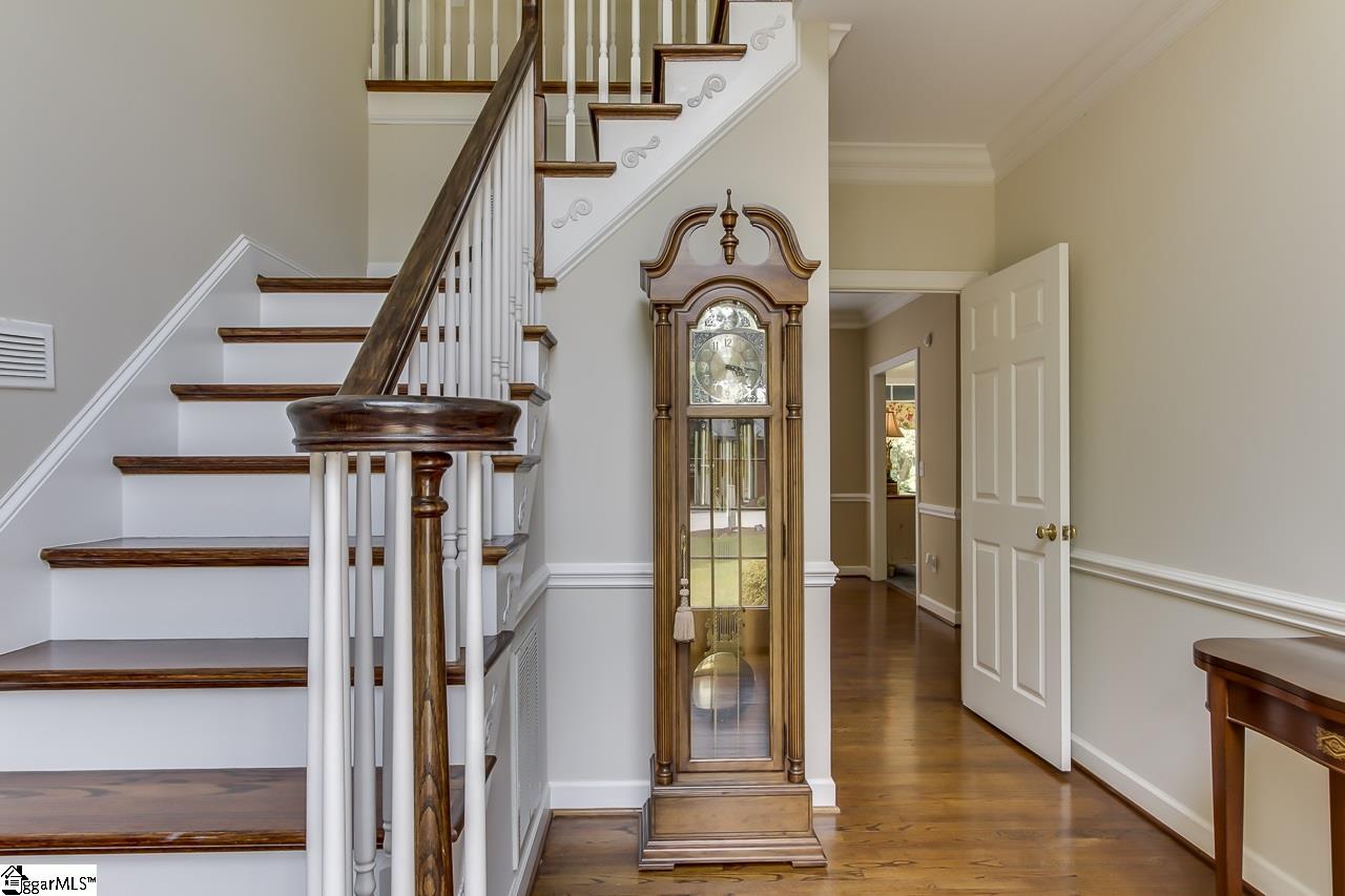 111 Overlook Court Easley, SC 29642 - Photo 2 of 35