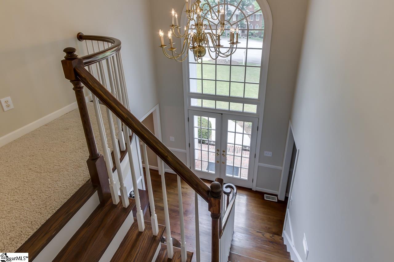 111 Overlook Court Easley, SC 29642 - Photo 3 of 35