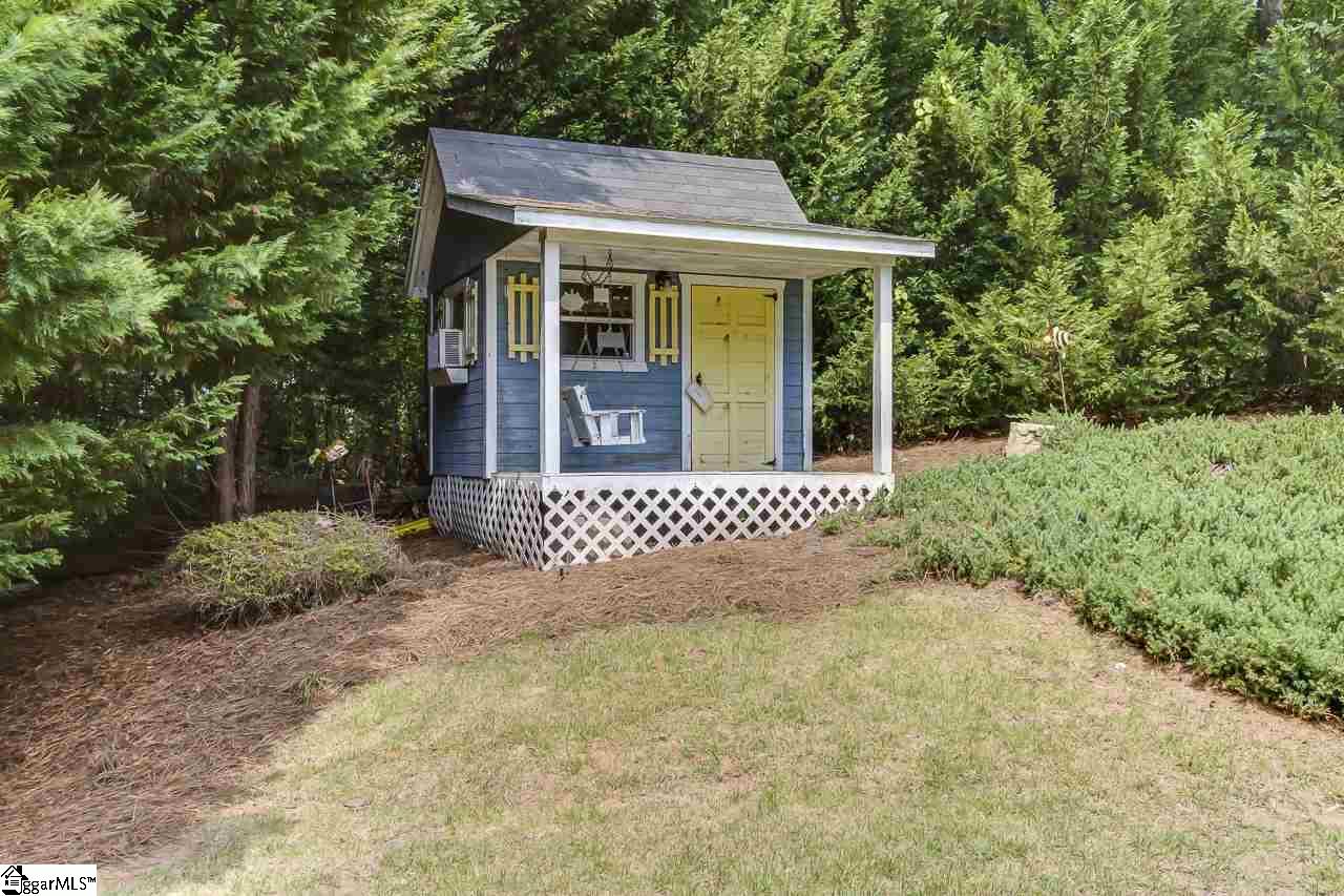 111 Overlook Court Easley, SC 29642 - Photo 33 of 35