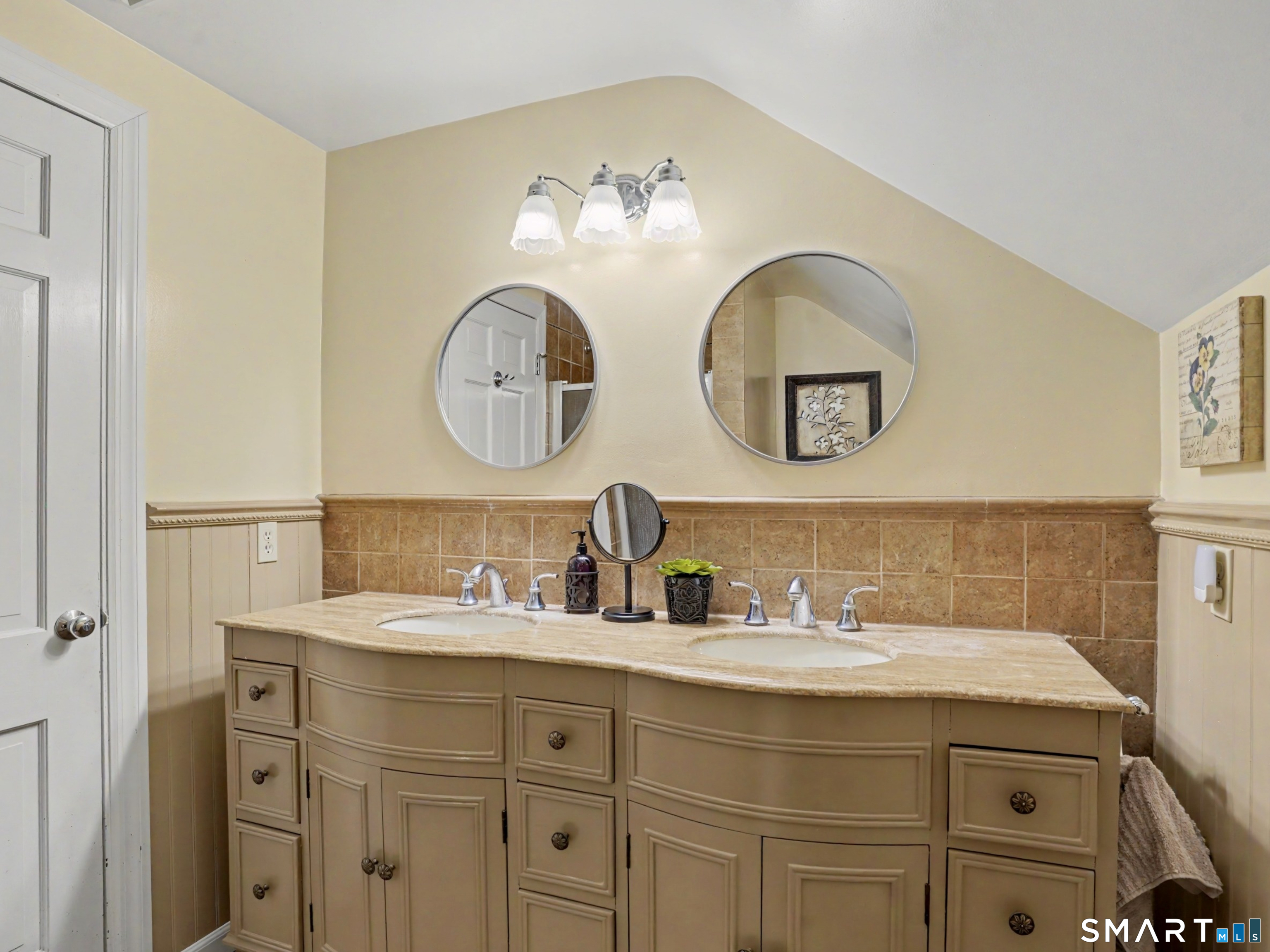 301 Redding Road Easton, CT 06612 - Photo 18 of 29