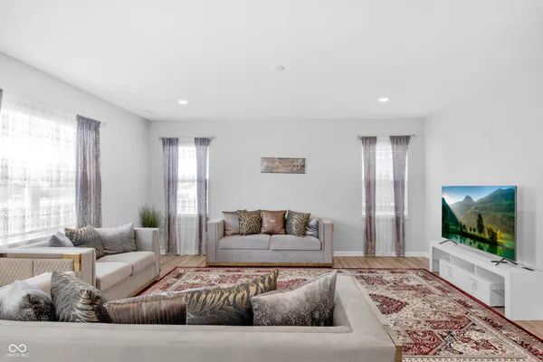 $340,000 | 5146 Triple Crown Way, Indianapolis, IN 46237