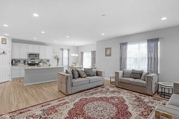 $340,000 | 5146 Triple Crown Way, Indianapolis, IN 46237