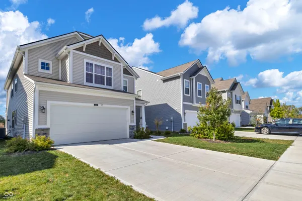 $340,000 | 5146 Triple Crown Way, Indianapolis, IN 46237