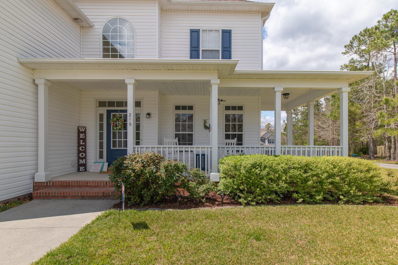 216 Middle Ridge Drive Hubert, NC 28539 - Photo 4 of 50 4