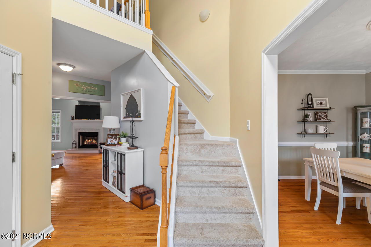 216 Middle Ridge Drive Hubert, NC 28539 - Photo 8 of 50 8