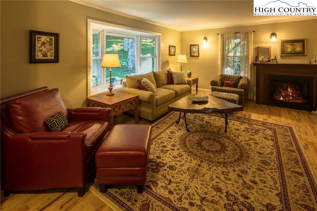 757 Silverleaf Road Zionville, NC 28698 - Photo 12 of 39 Gallery Image 12